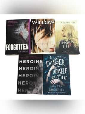 Bundle Teen Fiction Paperbacks